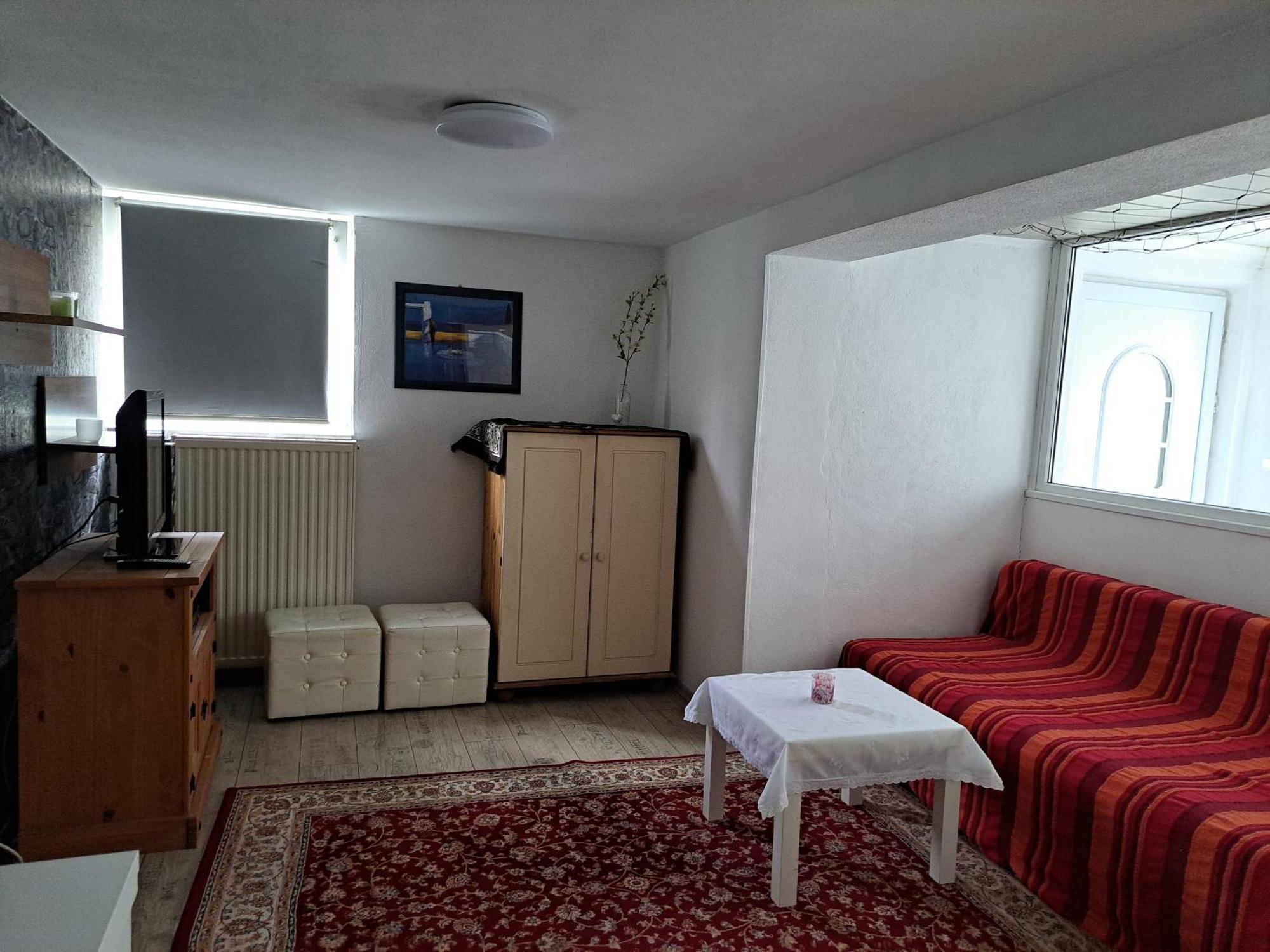 Nensi Appartement Ehekirchen Buitenkant foto